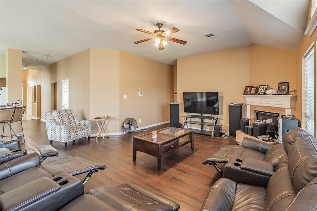 Briarwood 01 - Residential