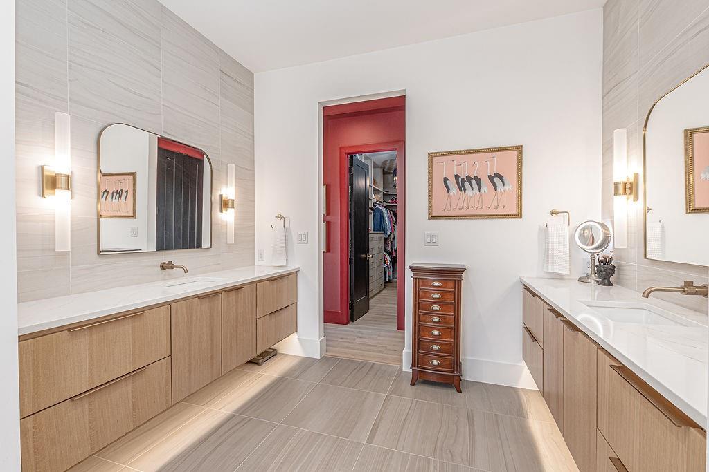 0370 J Woods Tract 1-1 25 ac & 138.040 - Residential