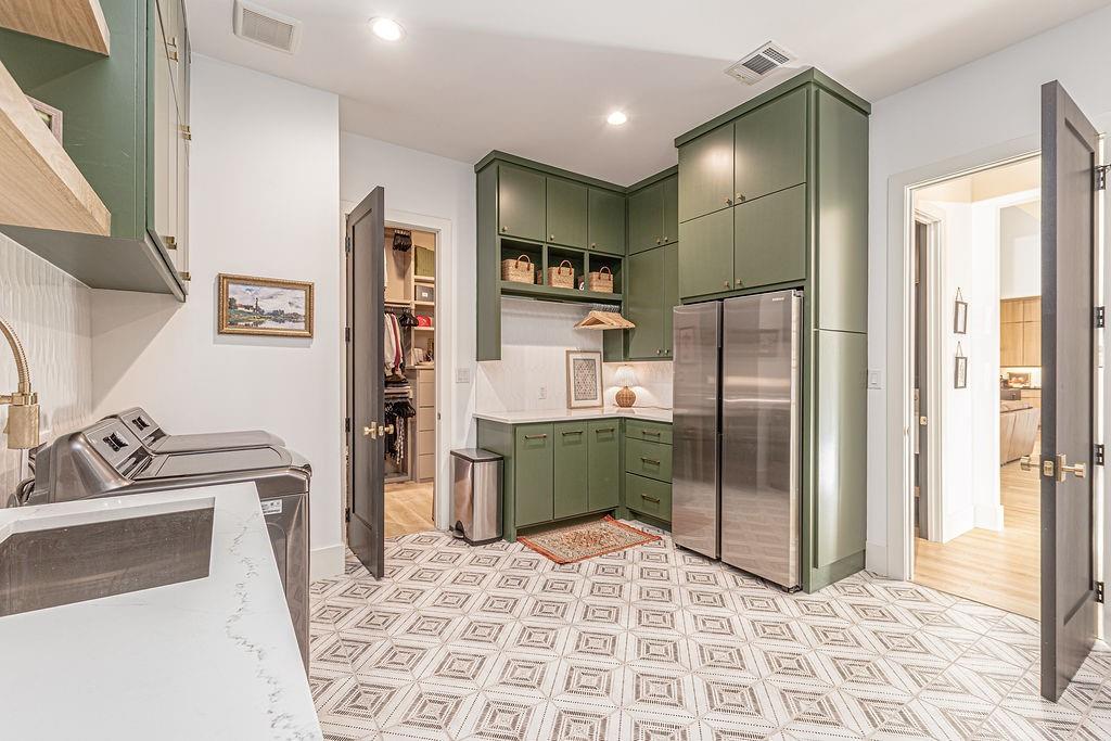 0370 J Woods Tract 1-1 25 ac & 138.040 - Residential