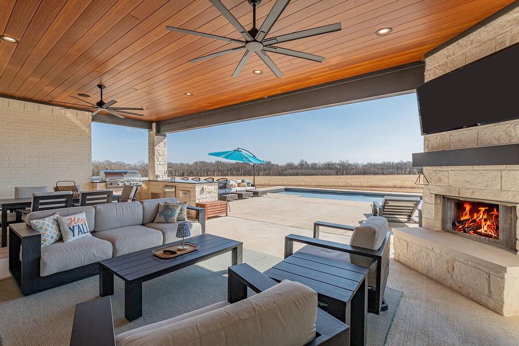 0370 J Woods Tract 1-1 25 ac & 138.040 - Residential