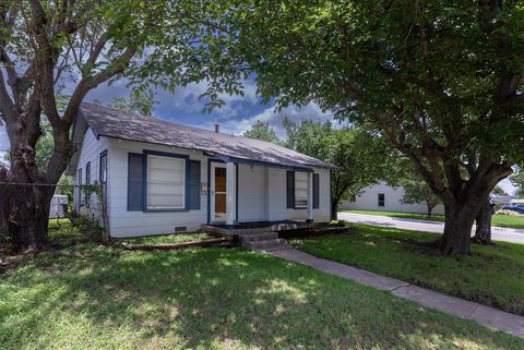 3800 El Campo Avenue Fort Worth TX 76107