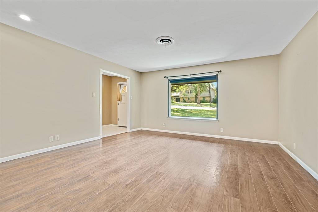 1211 Kendolph Drive