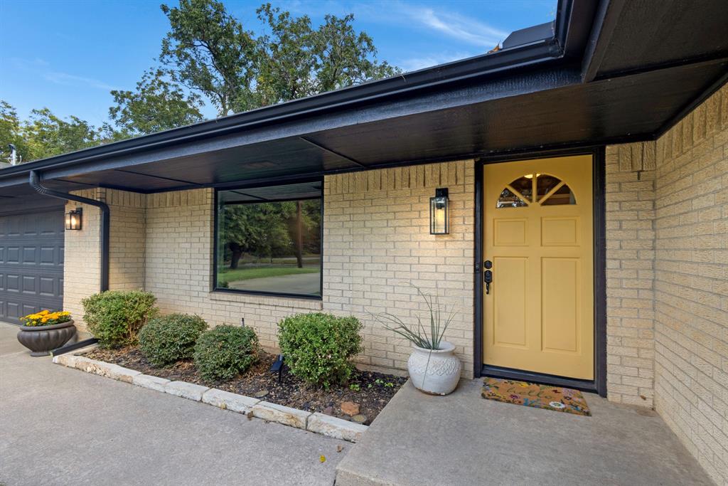 1211 Kendolph Drive