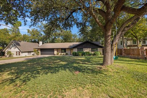 1211 Kendolph Drive Denton TX 76205