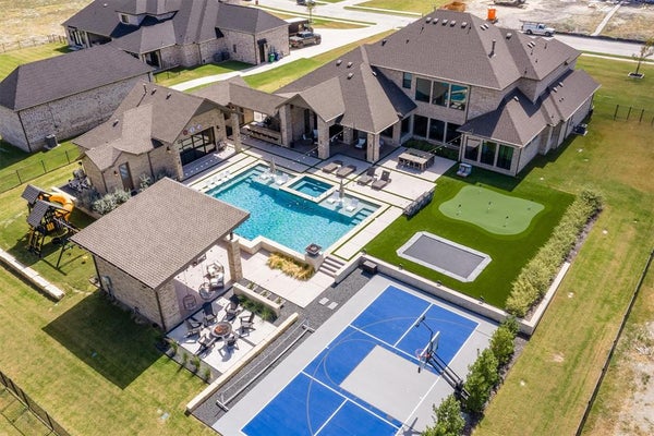312 CHAPEL VIEW CT, HEATH, TX 75032 - Image dff3f356f2faa350bc863dfb4a0fc70d/1130705368