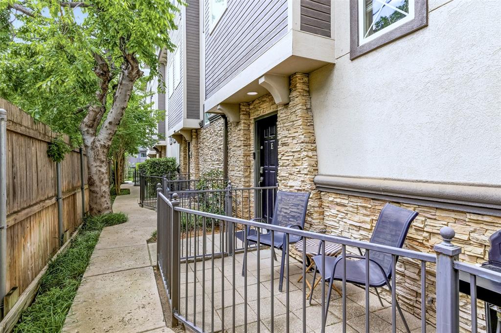 Buena Vista Condos 4058-60 - Residential