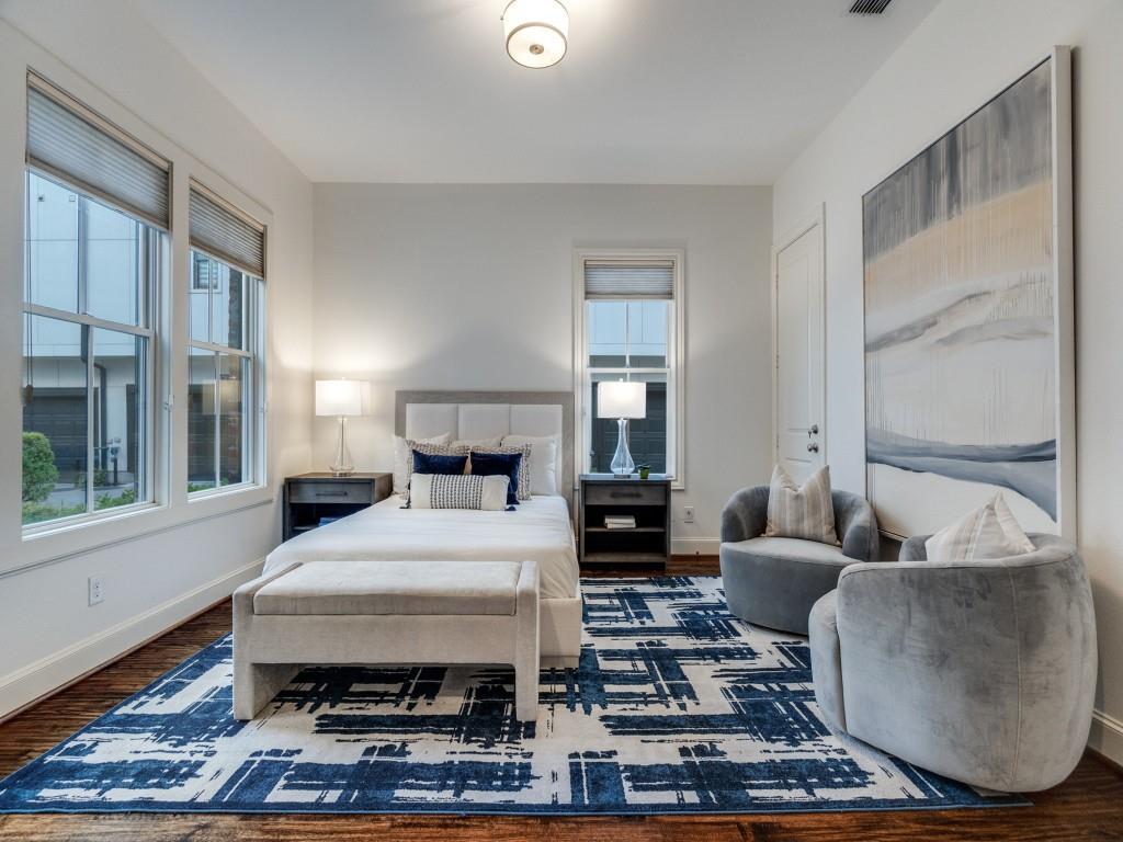 Intown Homes Farmers Market - Residential