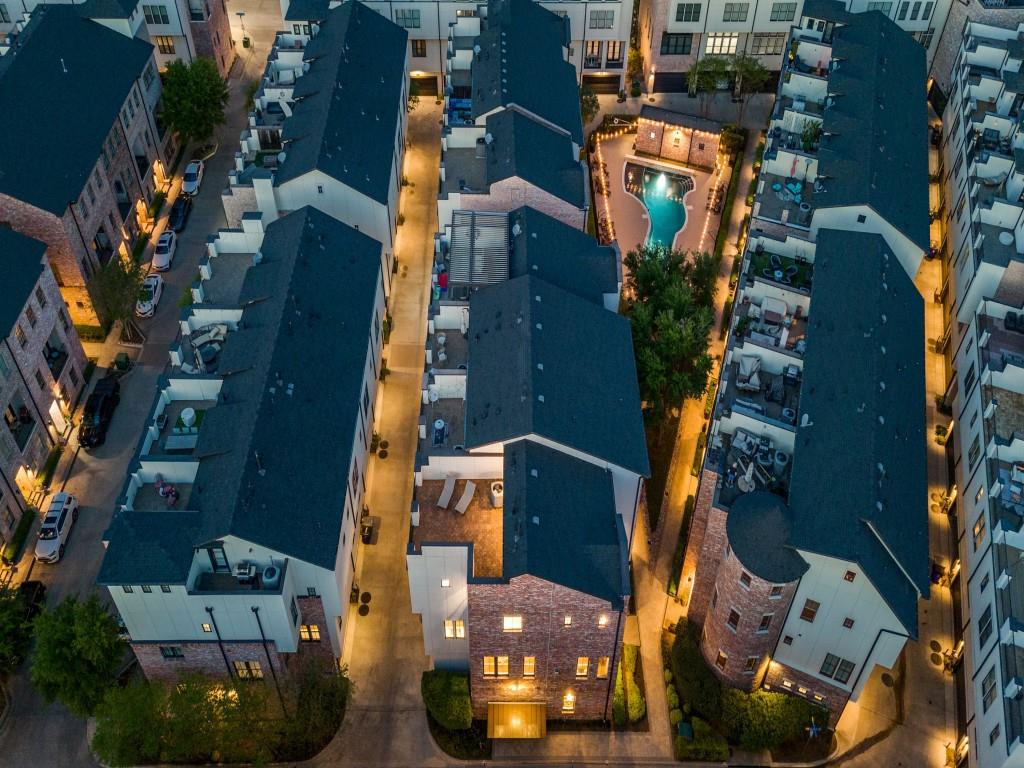 Intown Homes Farmers Market - Residential