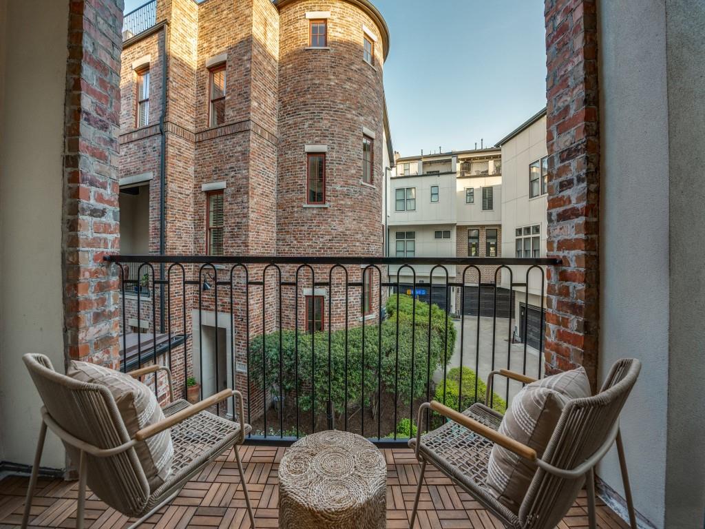 Intown Homes Farmers Market - Residential