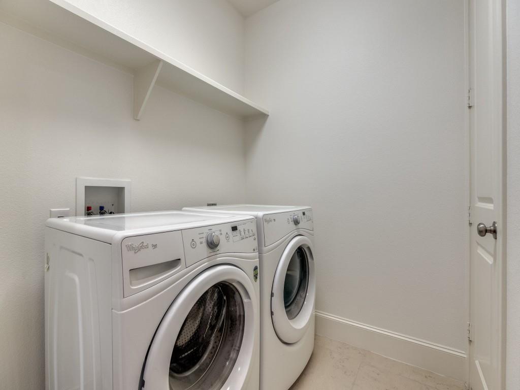 Intown Homes Farmers Market - Residential