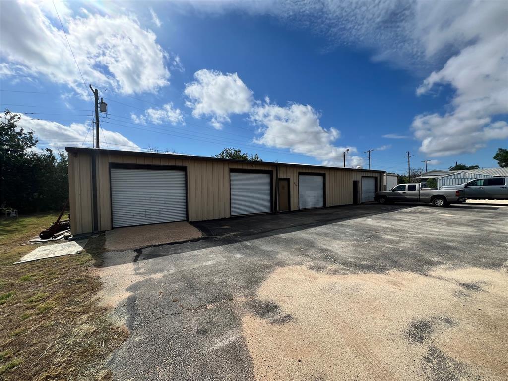 College Of Merkel - Commercial Sale