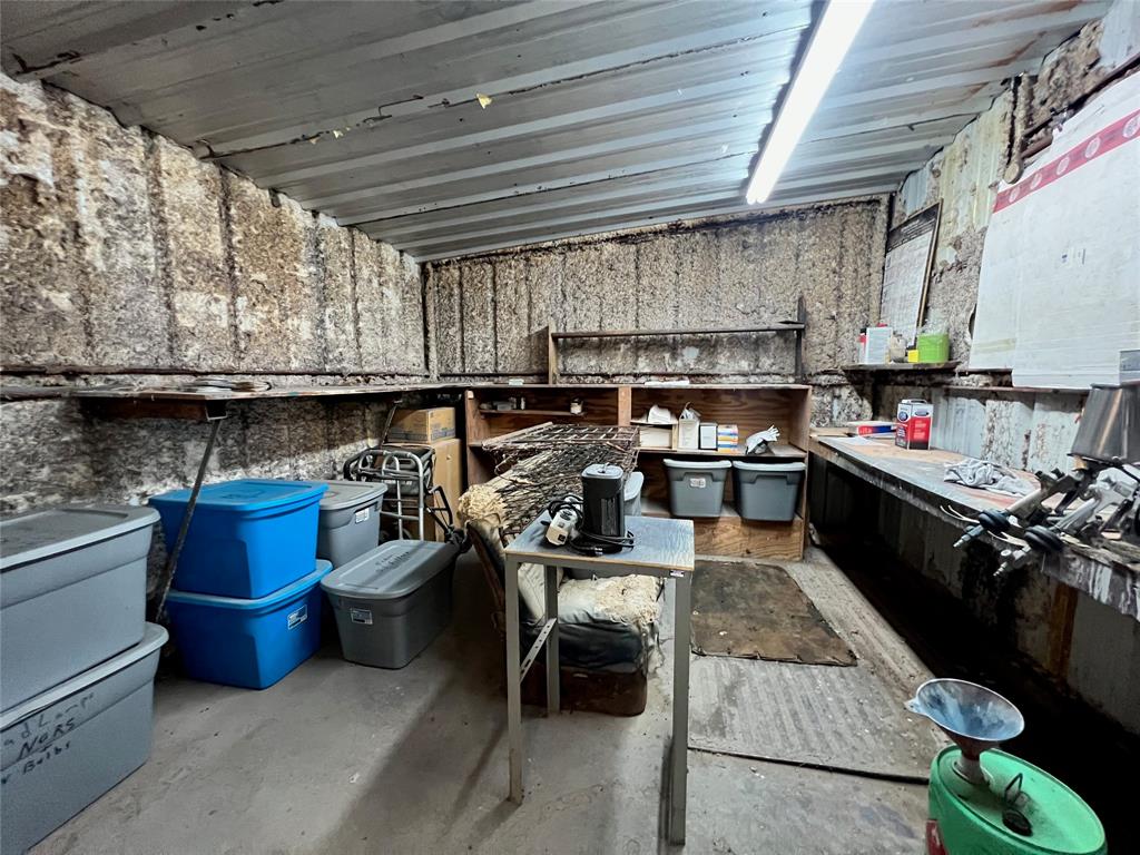 College Of Merkel - Commercial Sale