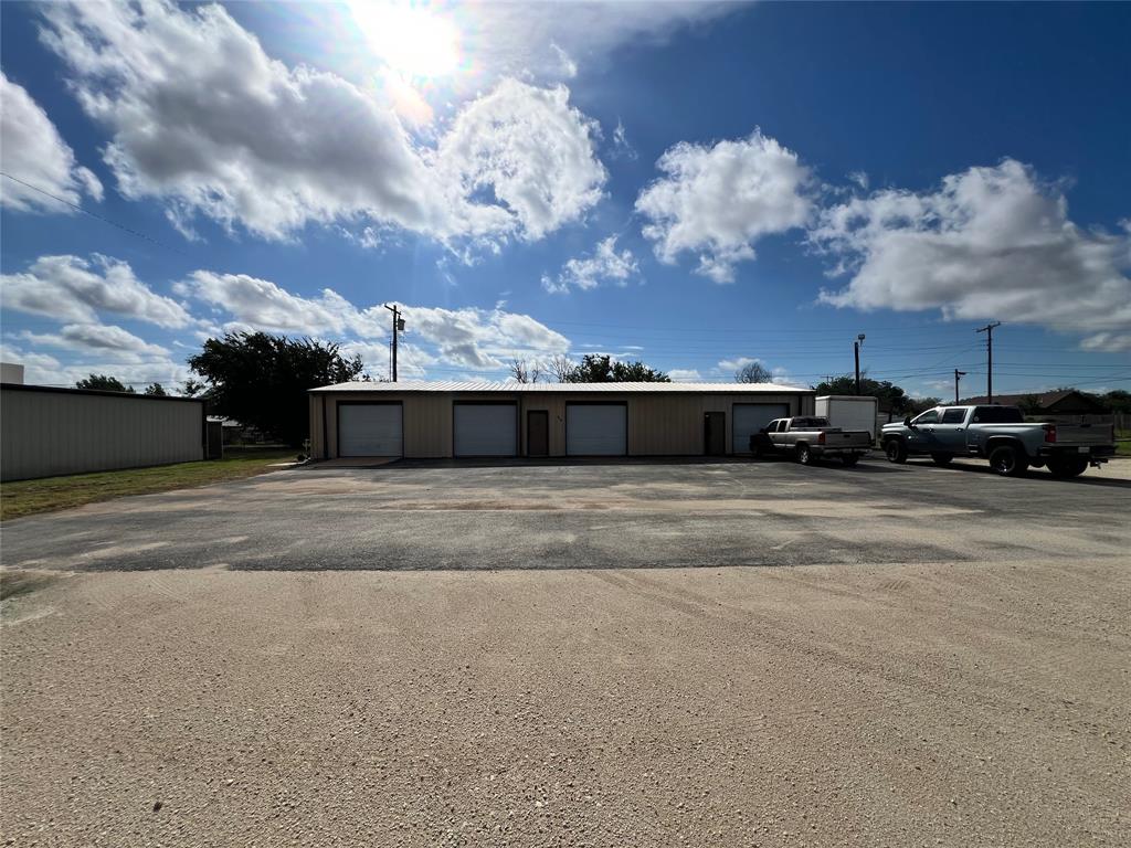 College Of Merkel - Commercial Sale