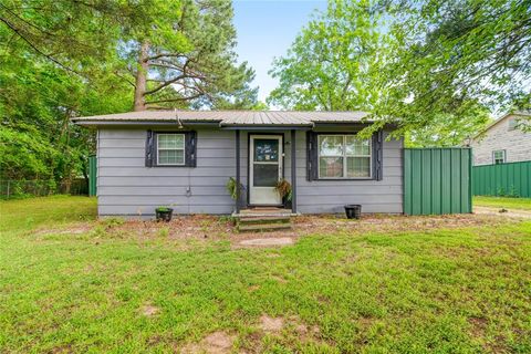 5990 Lamar Road Paris TX 75462