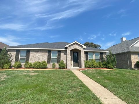 9101 Shipman Street Rowlett TX 75088