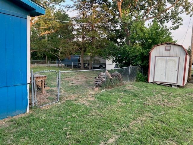 Orig Town Of Lone Oak - Residential