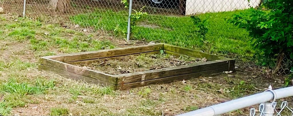 Orig Town Of Lone Oak - Residential