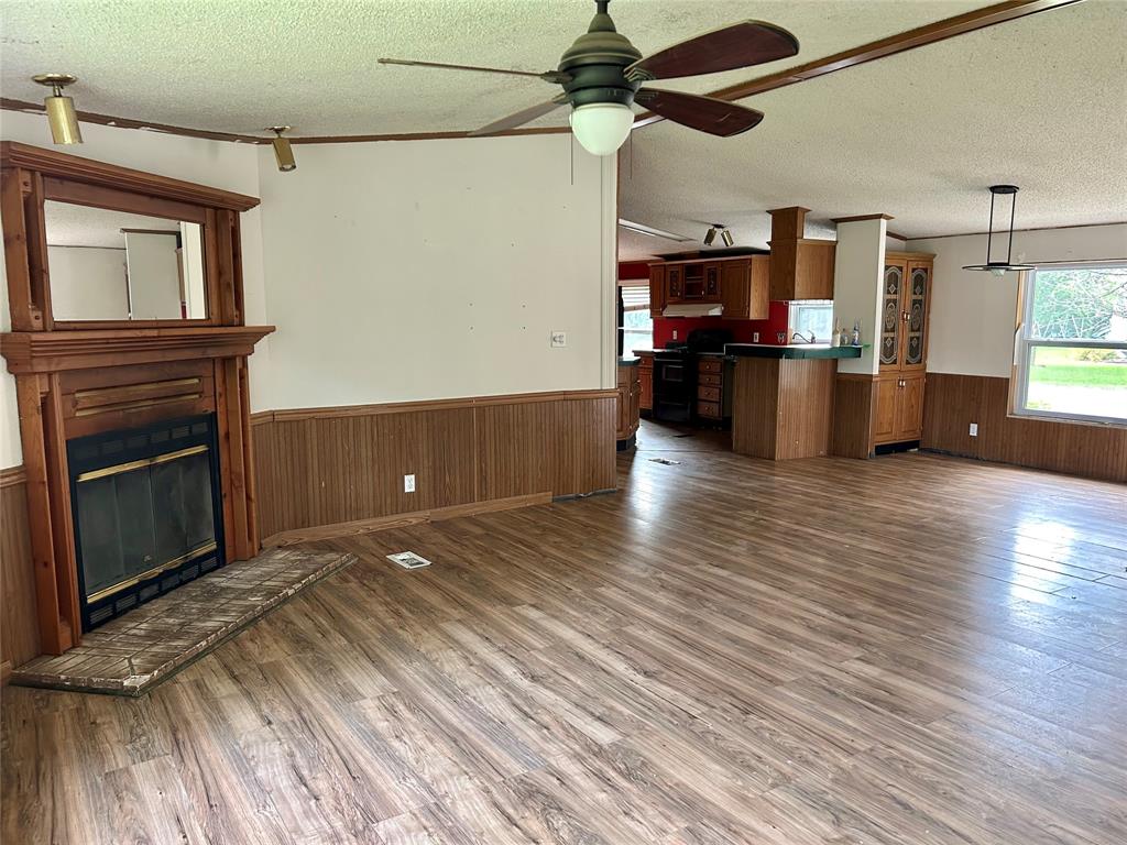 Orig Town Of Lone Oak - Residential