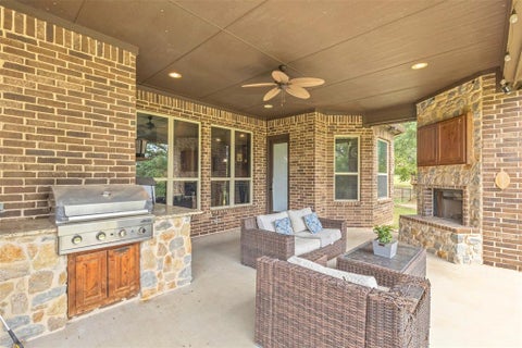 Tiny photo for 108 Oak Creek Drive, Springtown, TX 76082 (MLS # 21395129)