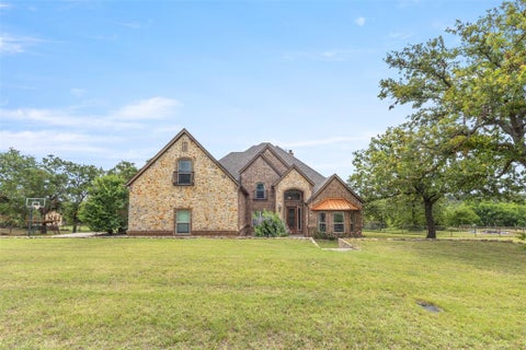 Tiny photo for 108 Oak Creek Drive, Springtown, TX 76082 (MLS # 21395129)