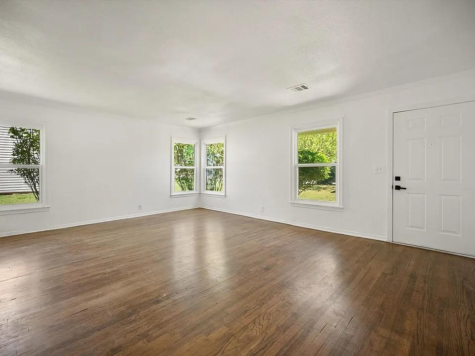 5048 Cedar Hill Road