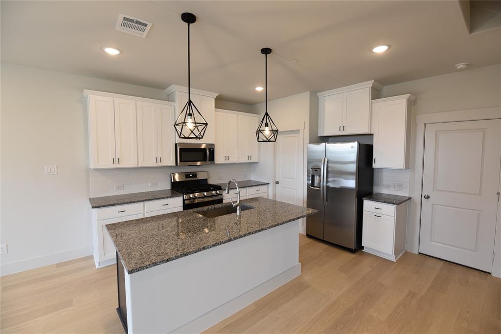 Mosaic Ph 1c - Residential Lease