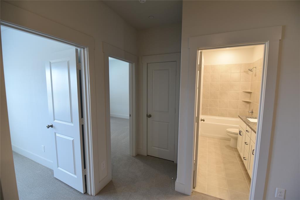 Mosaic Ph 1c - Residential Lease