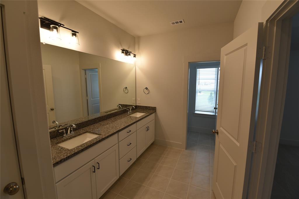 Mosaic Ph 1c - Residential Lease