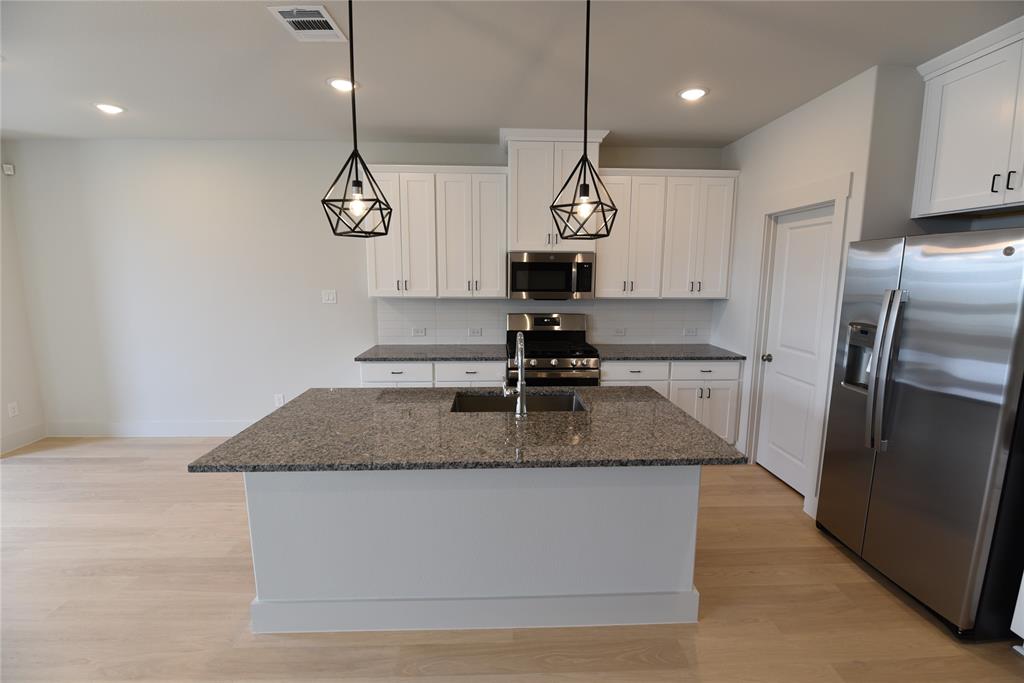 Mosaic Ph 1c - Residential Lease