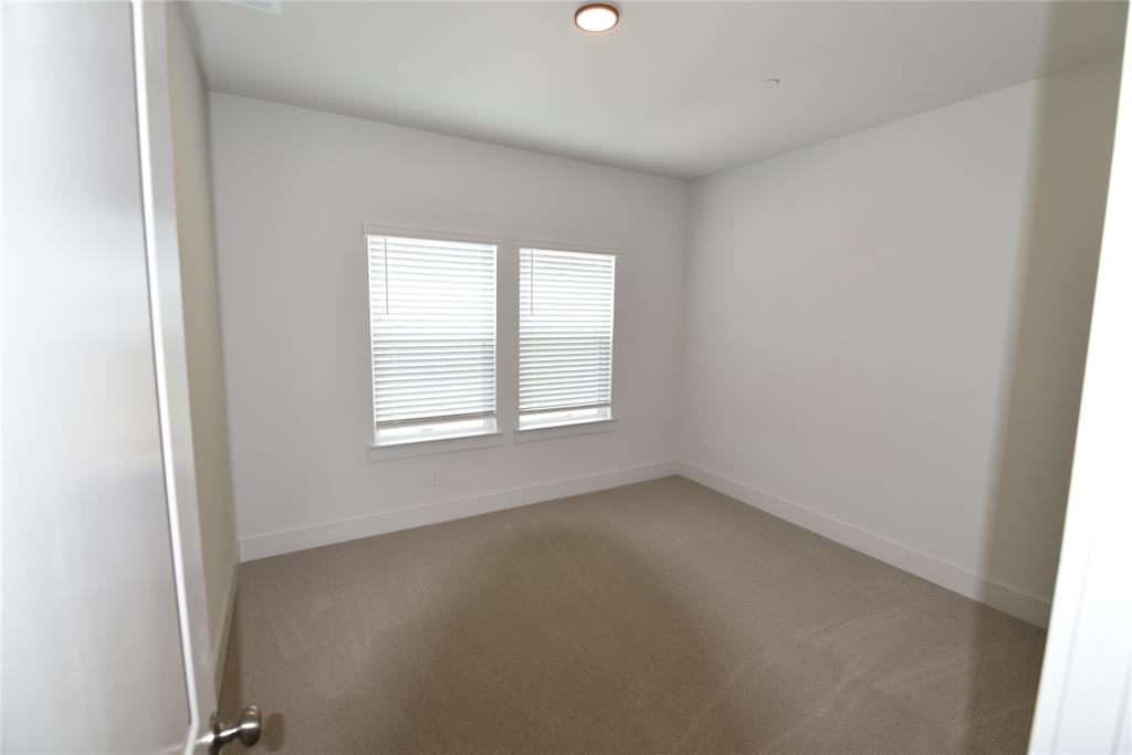 Mosaic Ph 1c - Residential Lease