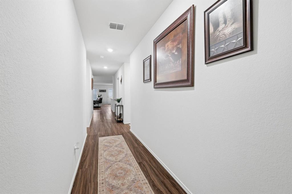 412 Falling Star Drive