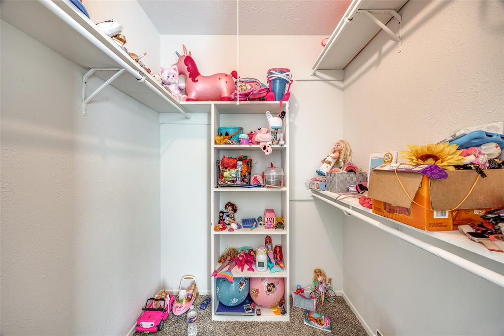 Centre Square 01 Condo - Residential