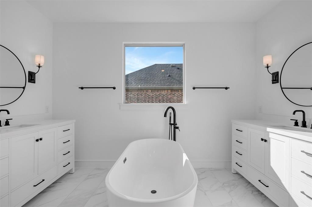 Heath Golf & Yacht Club - Residential