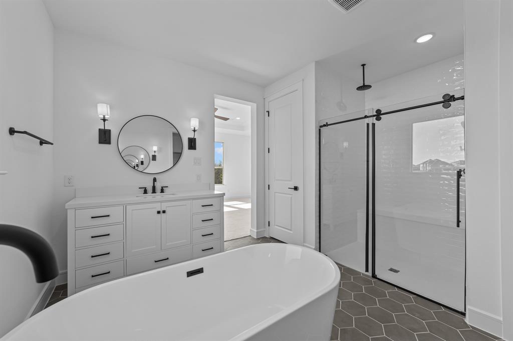 Heath Golf & Yacht Club - Residential