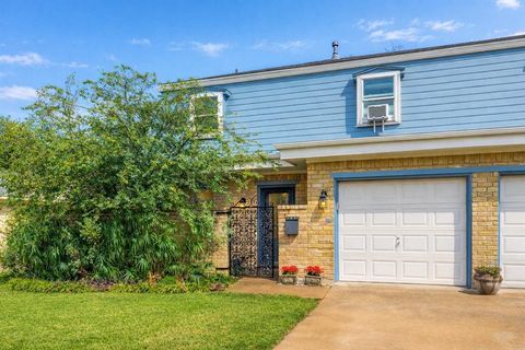 Photo of 8331 Lullwater Drive, Dallas, TX 75218 (MLS # 21195557)