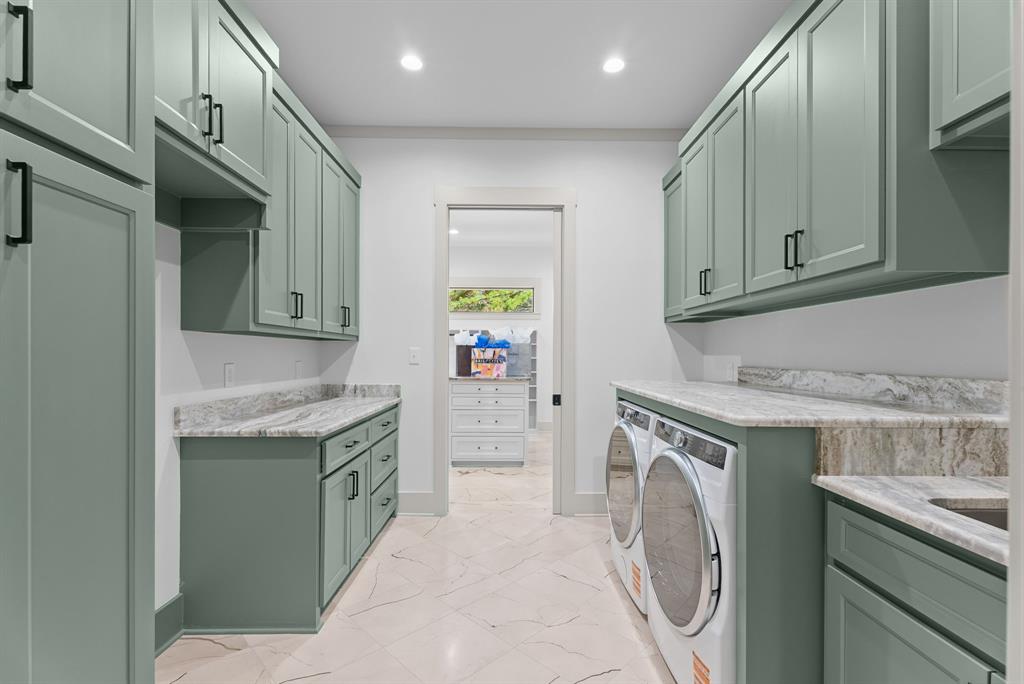 STOKES - Residential