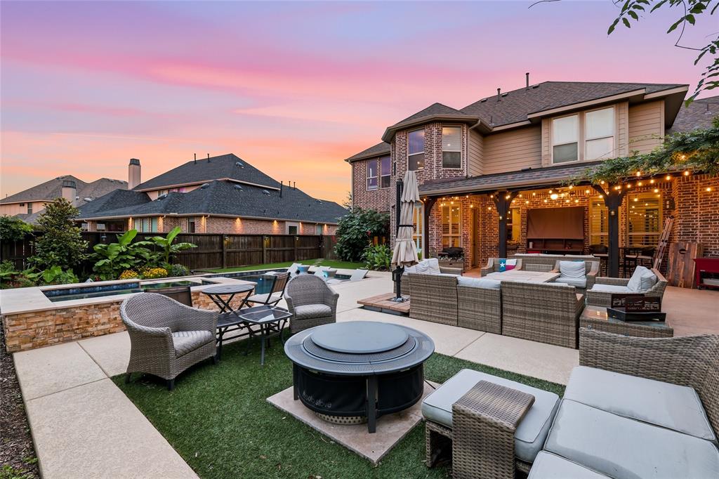 9031 Cedar Ridge