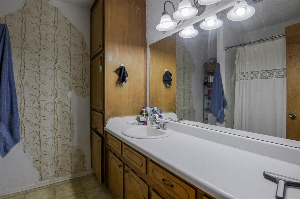 Crestmoor Park North - Residential Income