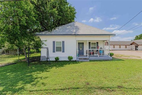 510 E Frederick Street Riesel TX 76682