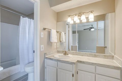 Tiny photo for 1812 Briar Run, Benbrook, TX 76126 (MLS # 21194542)