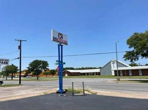 5151 Gus Thomasson Road Mesquite TX 75150