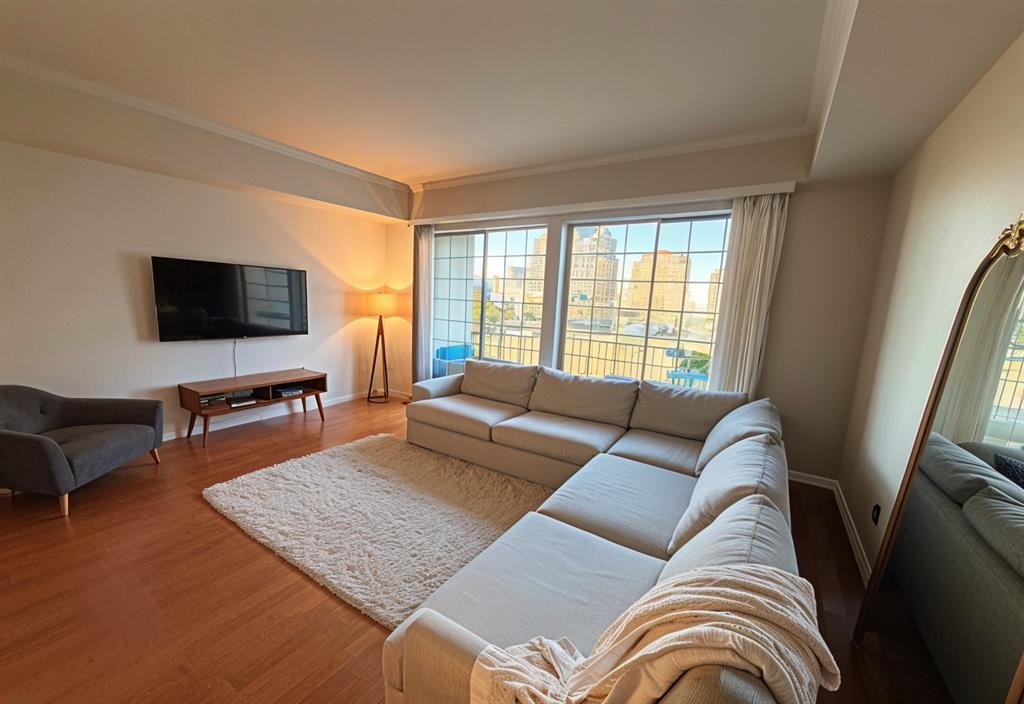 3225 Turtle Creek Boulevard 312