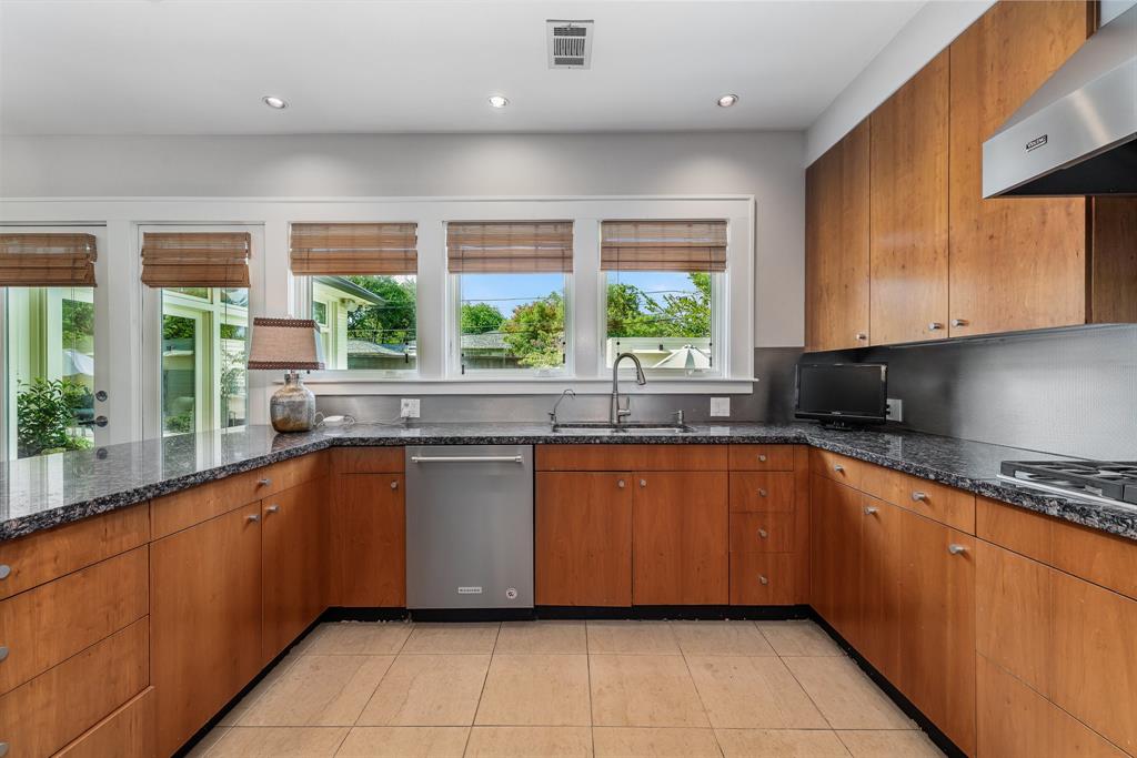 Highway Estates - Residential