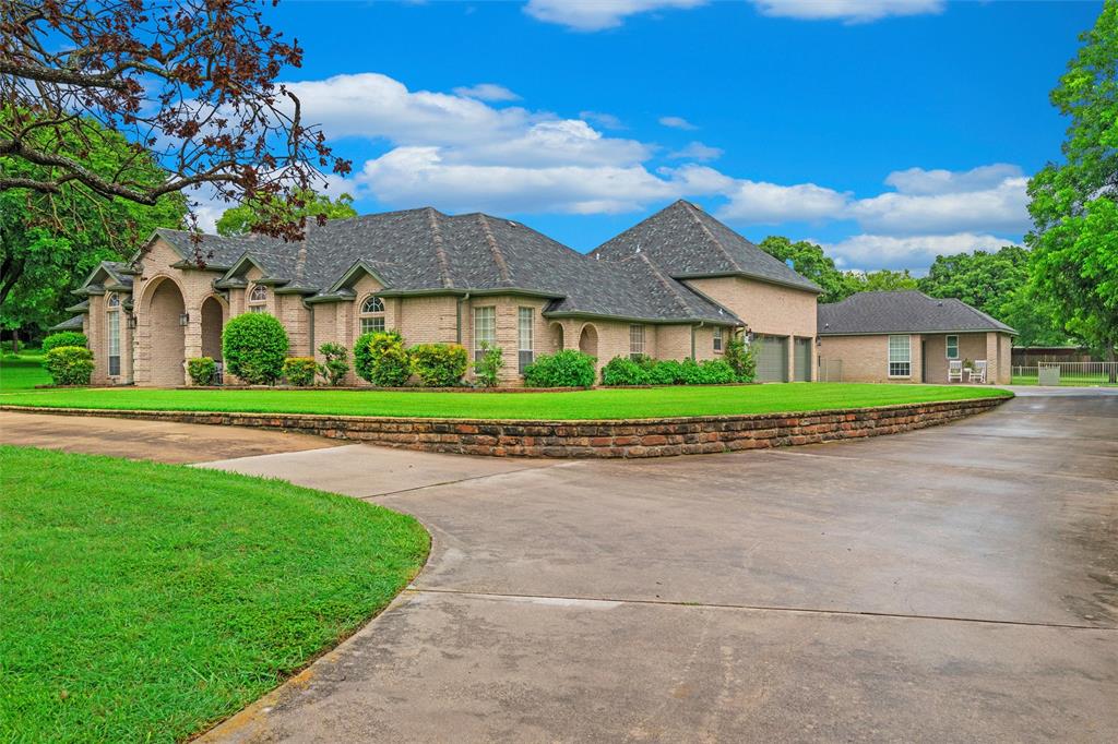1718 Wanda Way
