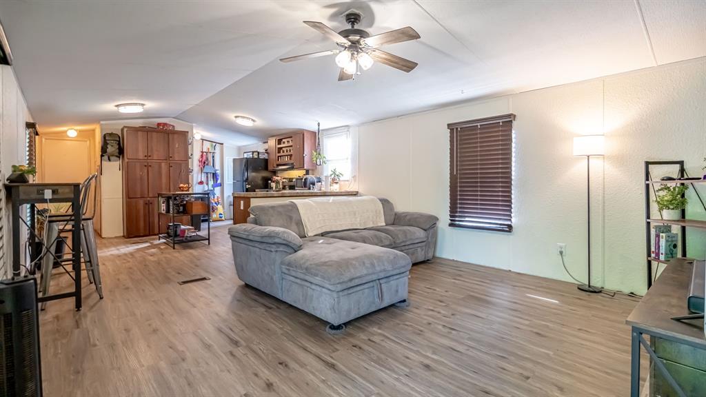 Oak Trail Shores - Residential