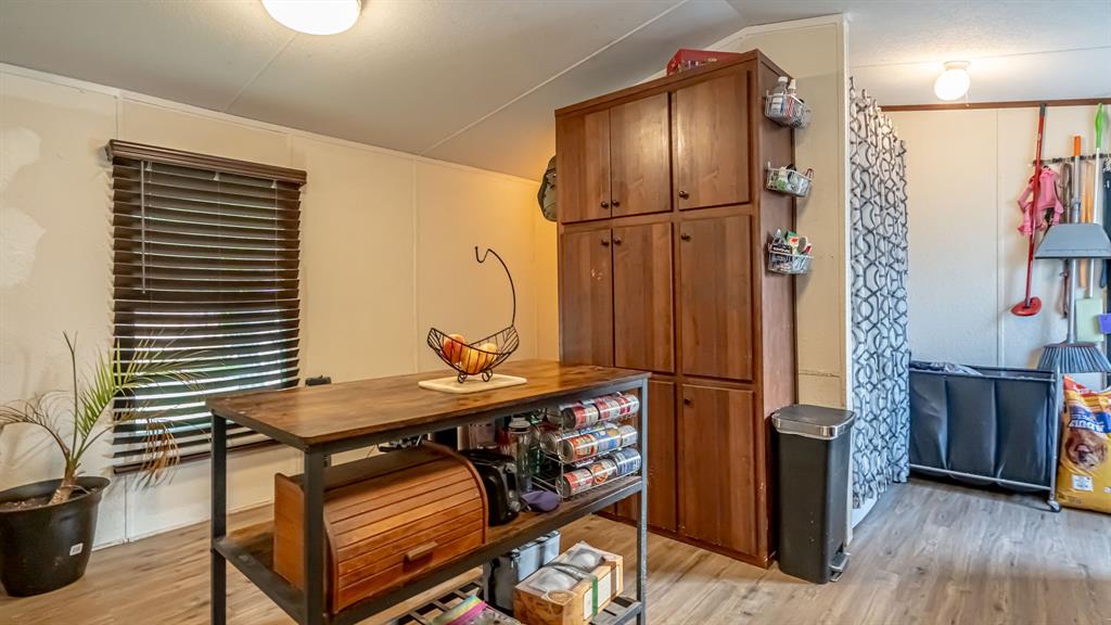 Oak Trail Shores - Residential