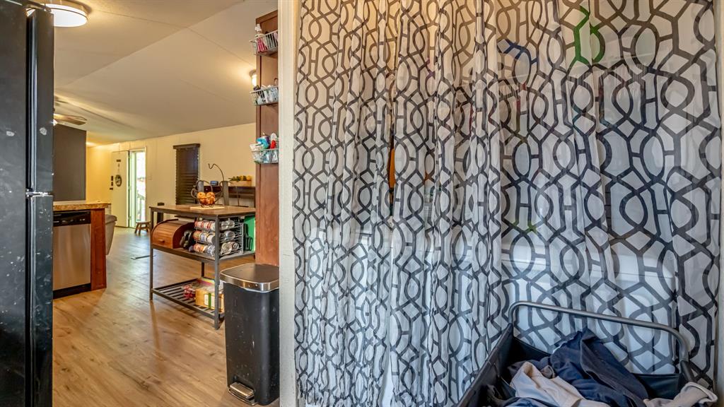 Oak Trail Shores - Residential