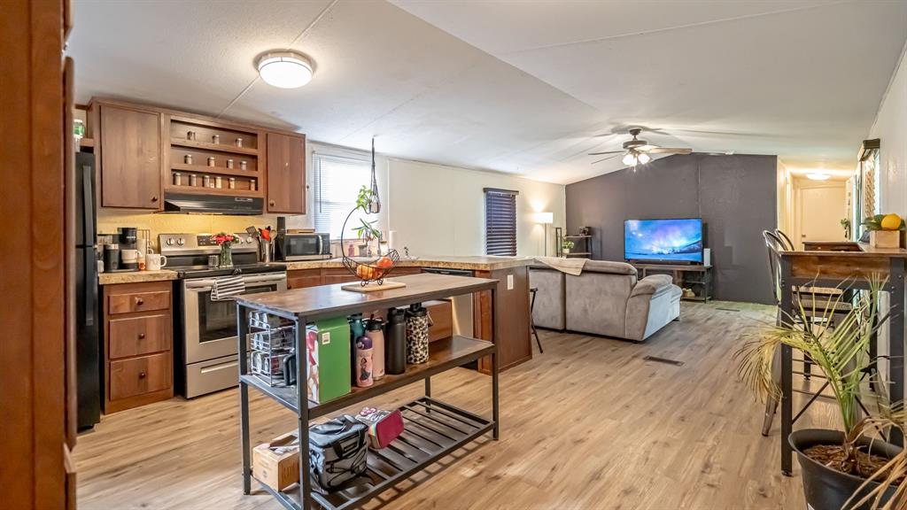 Oak Trail Shores - Residential