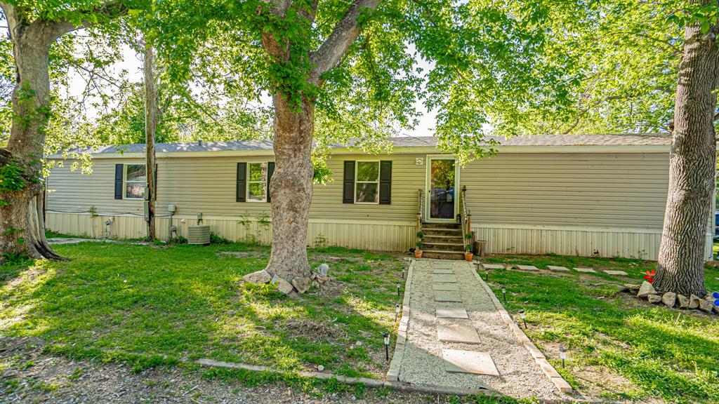 Oak Trail Shores - Residential