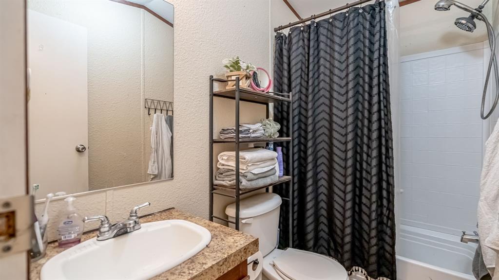 Oak Trail Shores - Residential